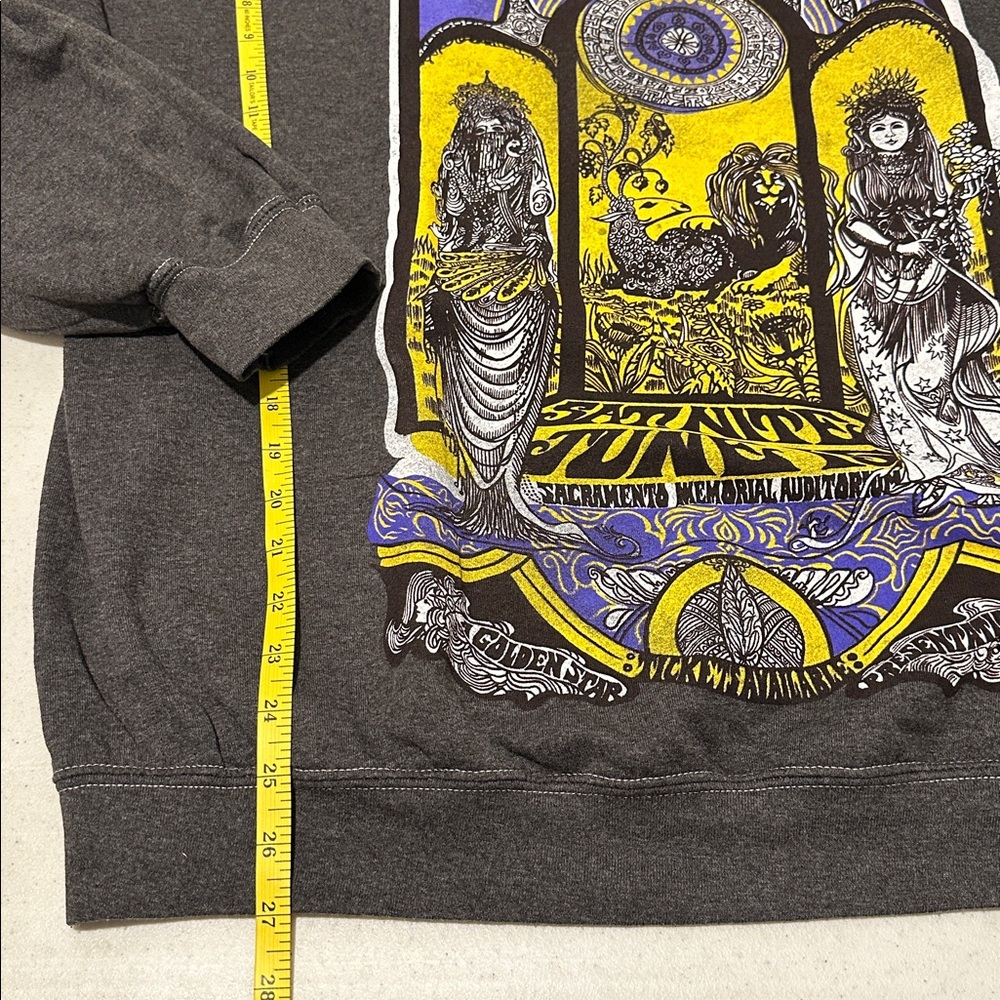 NWOT The Doors Graphic Sweatshirt - Picture 8 of 10